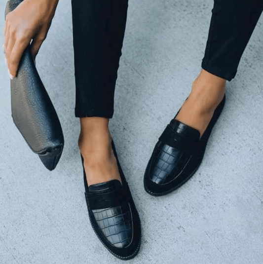 Indigo – Mocassins en Cuir au Design Moderne