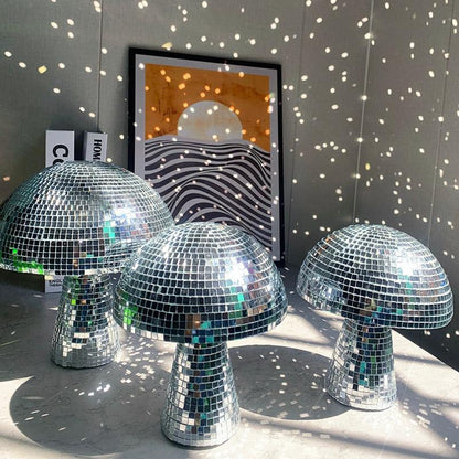 Boule à Facettes Champignon - Spectacle de Lumière Envoûtant