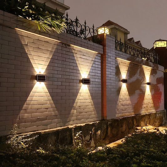 Lampadaire Solaire GardenBeam - Éclairez Votre Jardin Écologiquement